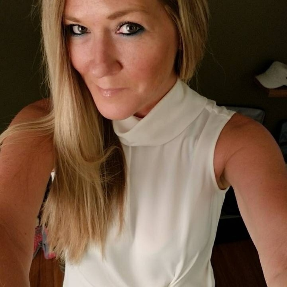 Meet your Posher, Debra